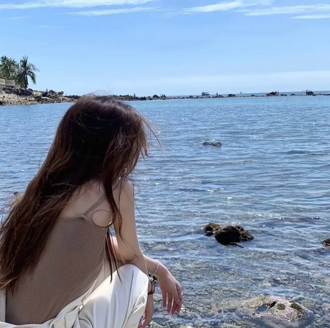 美术馆旁的动物园